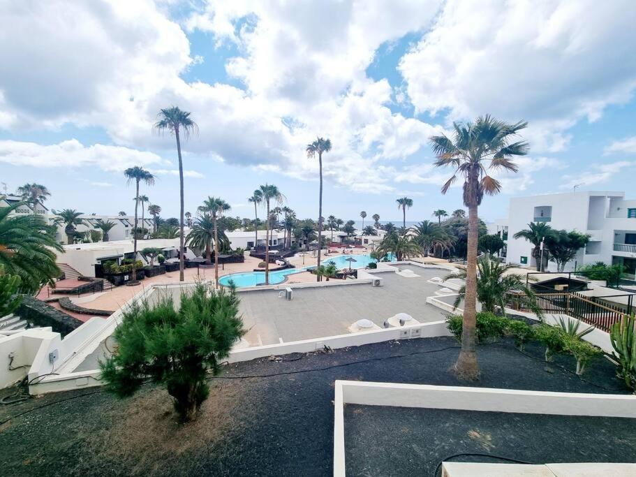 Ferienwohnung Luxury Ocean View Playa Roca Costa Teguise Exterior foto